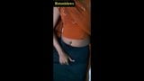 SL Girl Lift Up Her Saree Show Pussy snapshot 3