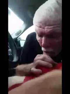 Old Man Sucked Me and Swallowed: Gay Amateur Porn | xHamster