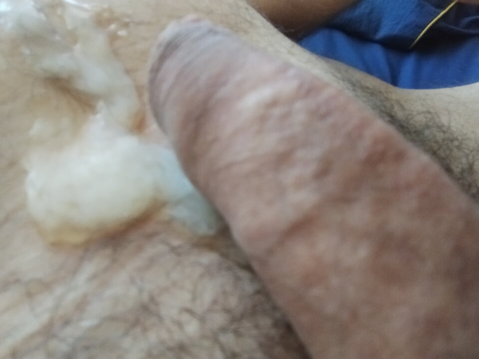Sperma na bed_sperm na krevetu