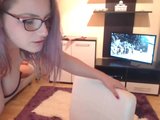 # 2 mk vollbusige Camgirl mit dicken Möpsen masturbiert snapshot 1