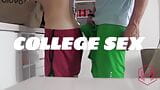 Sesso al college snapshot 1