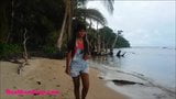 Hd Thai-Teen Strand Tag im Freien, tiefe Kehle Halsfick geben snapshot 3