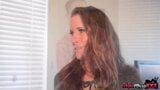 Speelse brunette milf Sofie Marie berijdt enorme harde lul snapshot 3