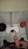 Public Toilet in Kiev snapshot 3