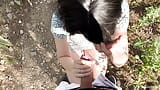 Une latina sexy se fait prendre et baiser pour pisser dehors dans le parc national snapshot 5