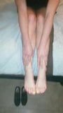 Guys Films Girlfriend Sexy Feet & Legs Painted Toes snapshot 7
