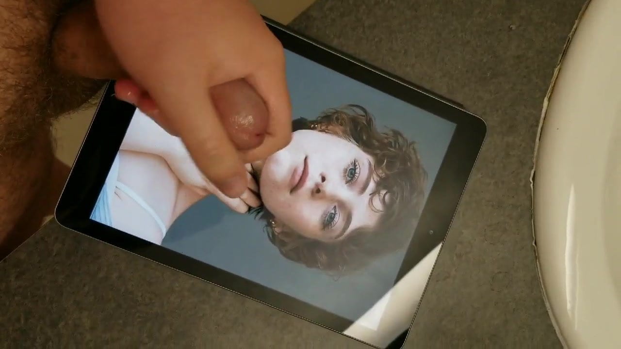 Sophia Lillis Sperma-Tribut | xHamster