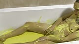 Gunge orgasm in the bath snapshot 10