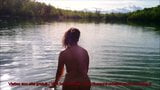 Josephine von der Insel Mauritius: Nackt pinkeln und schwimmen! snapshot 7