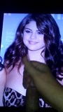 Selena Gomez Sperma-Tribut snapshot 1