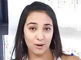La linda adolescente latina Paulina arruinó su maquillaje con semen caliente de dos pollas grandes snapshot 1