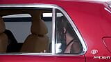 Une riche MILF brune taquine son chauffeur pour qu'il lui baise le cul dans la voiture - films whorny snapshot 4
