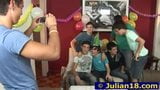 Festa di compleanno di 18 anni Julians snapshot 2