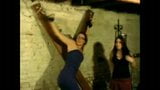 Chrissy Daniels e Gianna Love - l'ispezione del dungeon snapshot 1