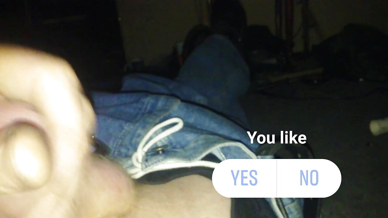 Do you wanna see me masturbate