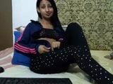 Épico fit gata transsexual gozando na webcam por sharingan98 snapshot 2