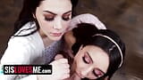 Les demi-sœurs Valentina Nappi et Eliza Ibarra s’amusent avec leur demi-frère - trio FFM sislovesme snapshot 7