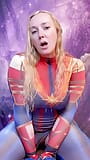 Captain Marvel berijdt een zwarte dildo snapshot 18