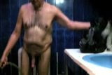 Beau-père sexy dans un sauna snapshot 9