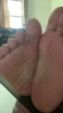 У Ariesbbw короткие пухлые пальцы ног snapshot 3