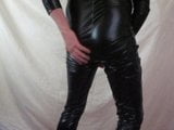 Costum de pisică din latex snapshot 10