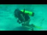 Amber Lynn Bach Open Sea Scuba Masturbation snapshot 5