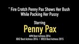 Огненная промежность Penny Pax показывает ее мохнатку, пока пакует ее киску snapshot 1