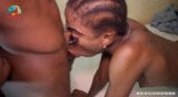 Naija adolescente en una follada caliente y chupando polla snapshot 11