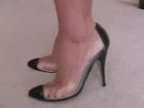 High heels handjob snapshot 3