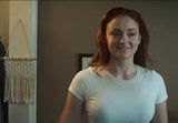 Sophie Turner dalam phoenix gelap snapshot 3