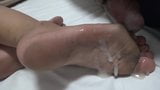 Cum On Soles Amateur Footjobs(01) snapshot 7