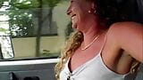 Morena cachonda de Alemania adora follar en la parte trasera del coche snapshot 2