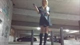 Kinky parkeerplaats flitsen en spelen snapshot 2