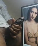 Трибьют для горячего большого черного члена Kaira Advani snapshot 3