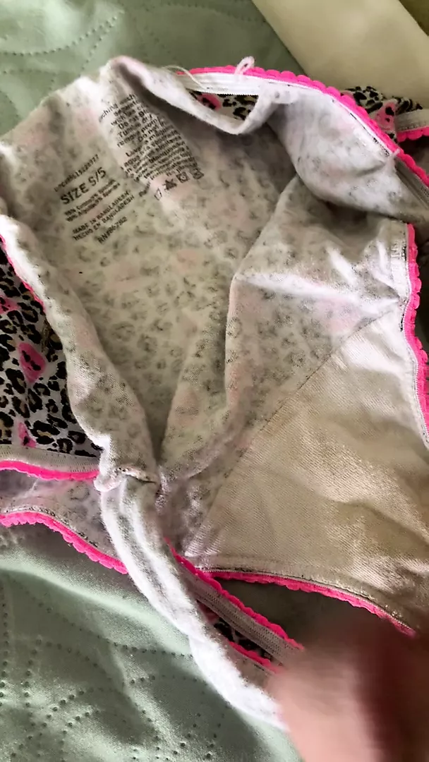 Cum in More of Aliyahs Panties: Gay In English Porn