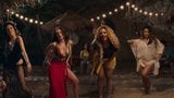 Fifth Harmony, Musikvideo, aber mit allen Männern rausgeschnitten snapshot 10