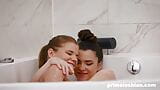 Viens prendre un bain avec nous snapshot 17