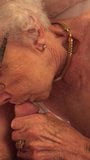 O femeie de 83 de ani suge pula snapshot 5