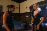 BDSM-Versuchungen aus Latex - Episode 2 snapshot 5