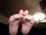 bbw with sexi wrinkled soles snapshot 8