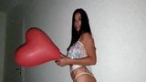 Fikk hennes nummer - etter fest med Hot Brunette Dancer snapshot 1