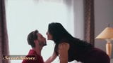 Milf Reagan Foxx met geweldige grote tieten neukt Lucas Frost snapshot 3