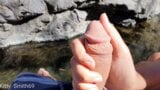 Handjob im Freien in der Natur in 4k snapshot 12