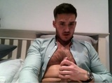 Gorgeous Str8 guy cums on cam #5 snapshot 17