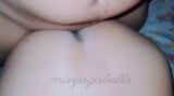 Pinay filippina fa sesso con la sua migliore amica snapshot 1