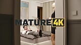 MATURE4K. Café pervertido follando snapshot 1