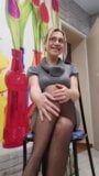 Ibu Rusia di pantyhose snapshot 5